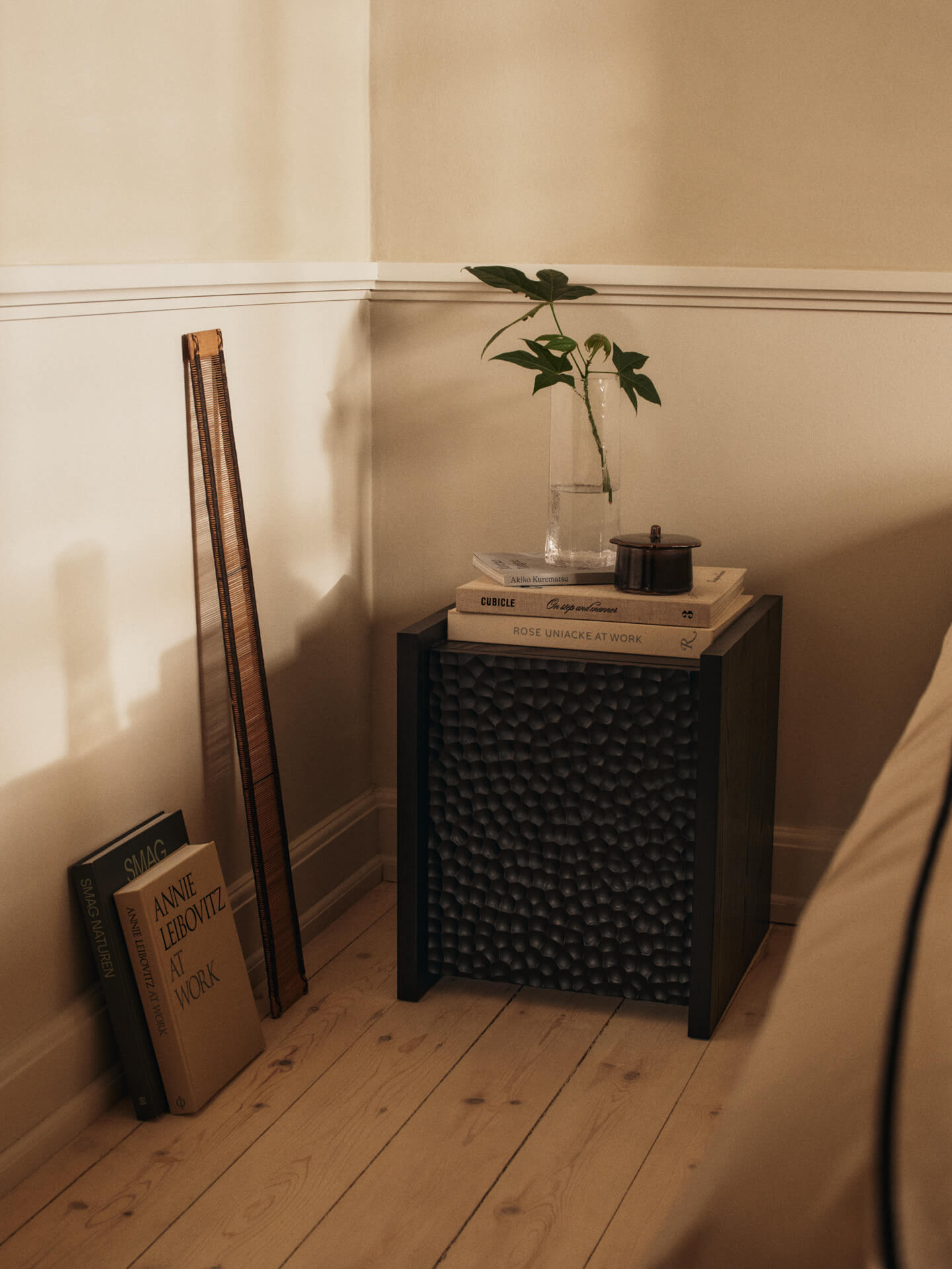 Scarni Side Table