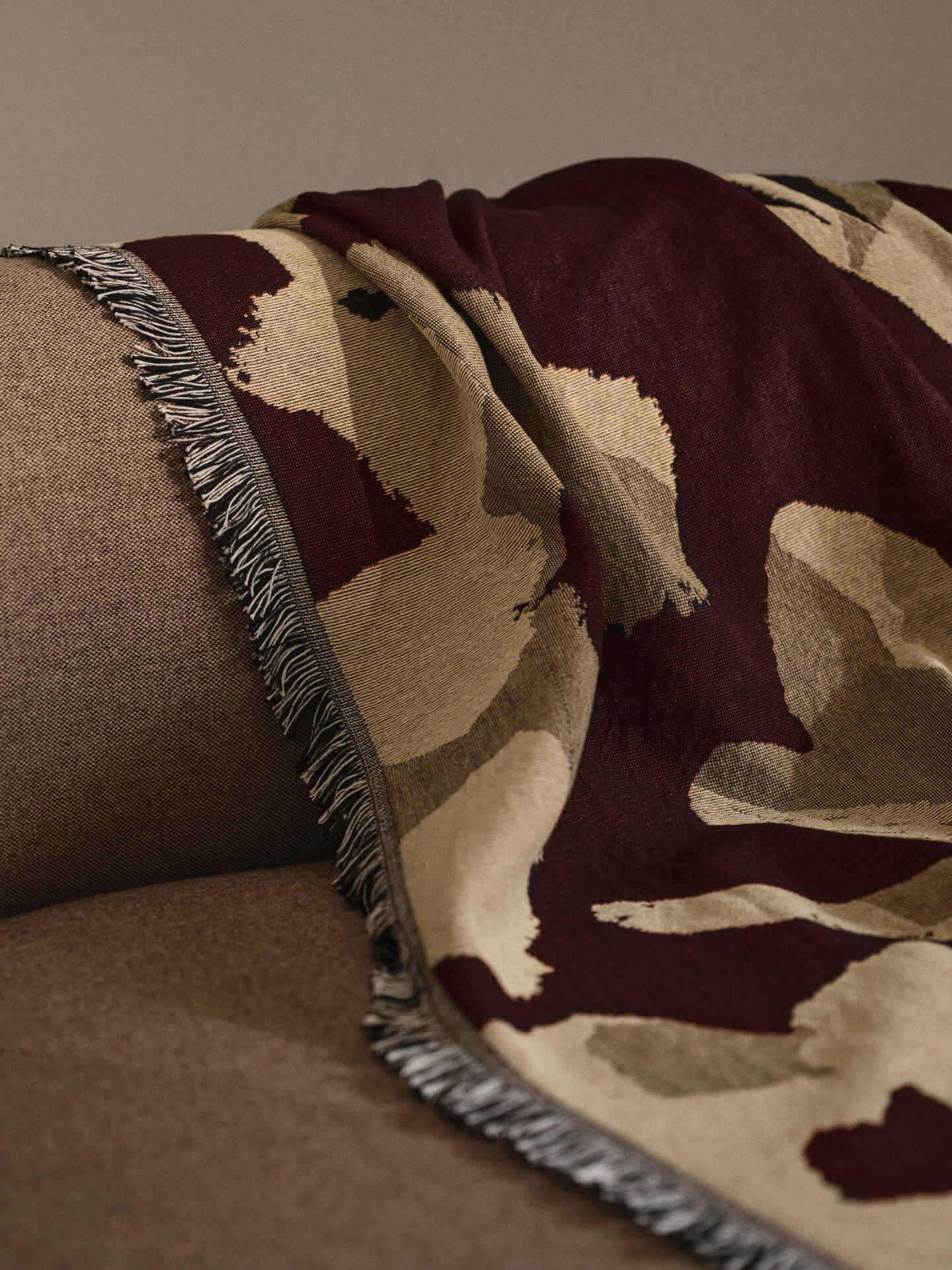 Cilla Tapestry Blanket