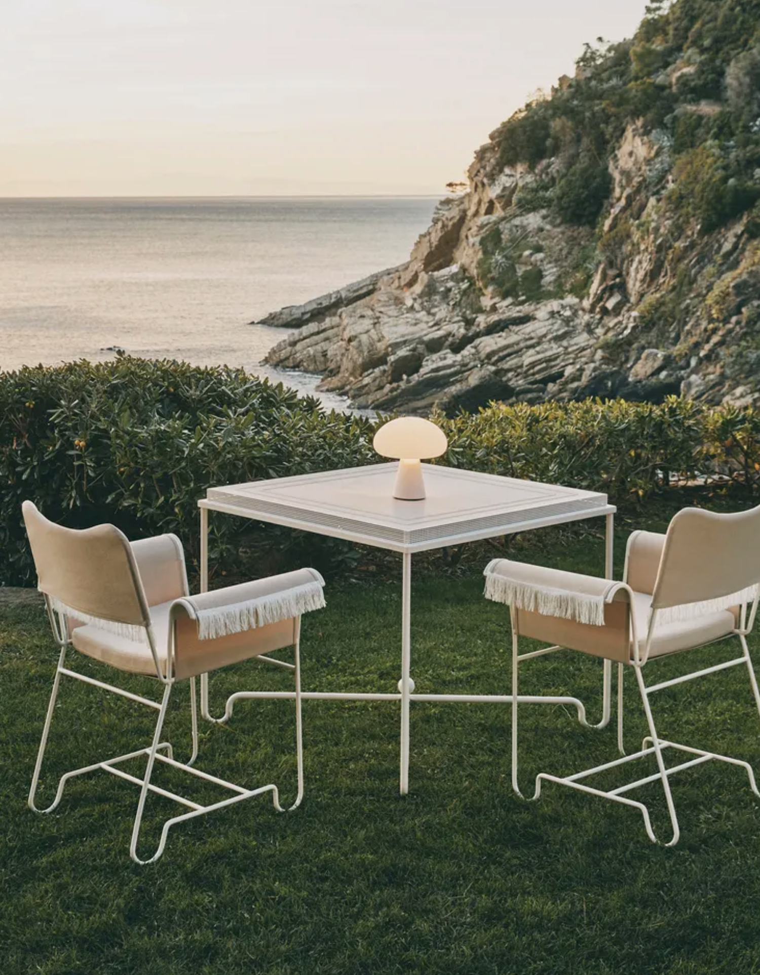 Obello Portable Table Lamp