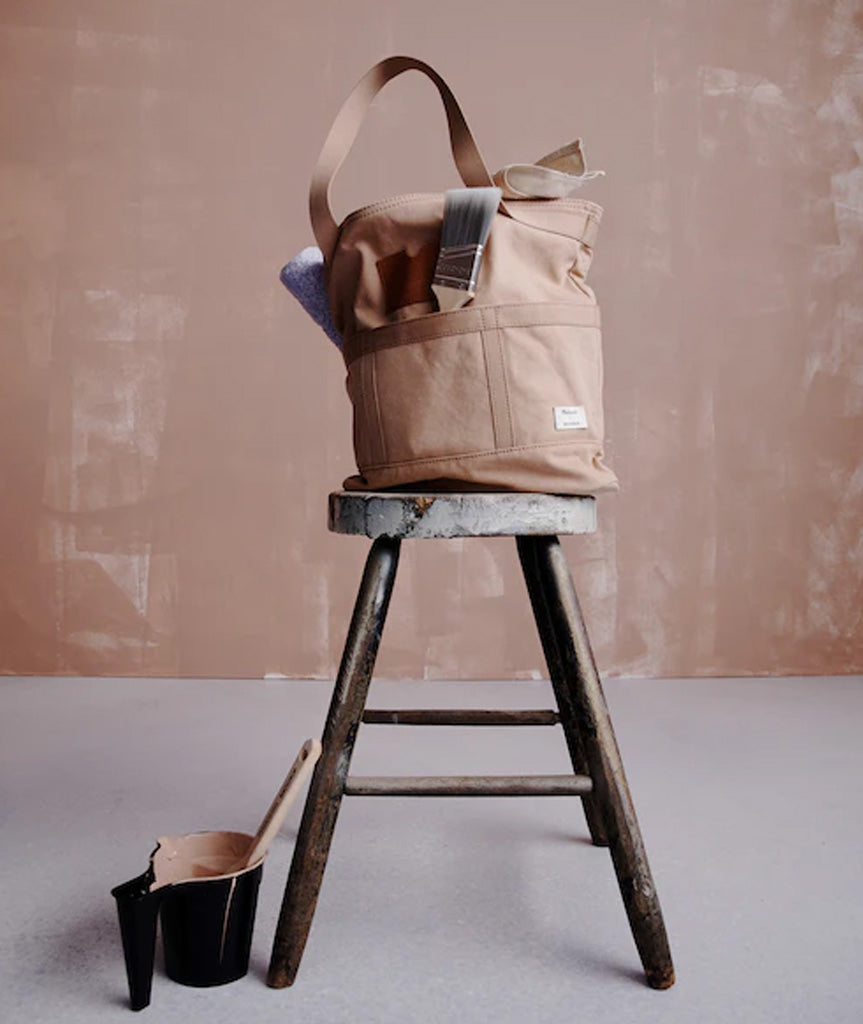 Backdrop Paint - Studio Hours