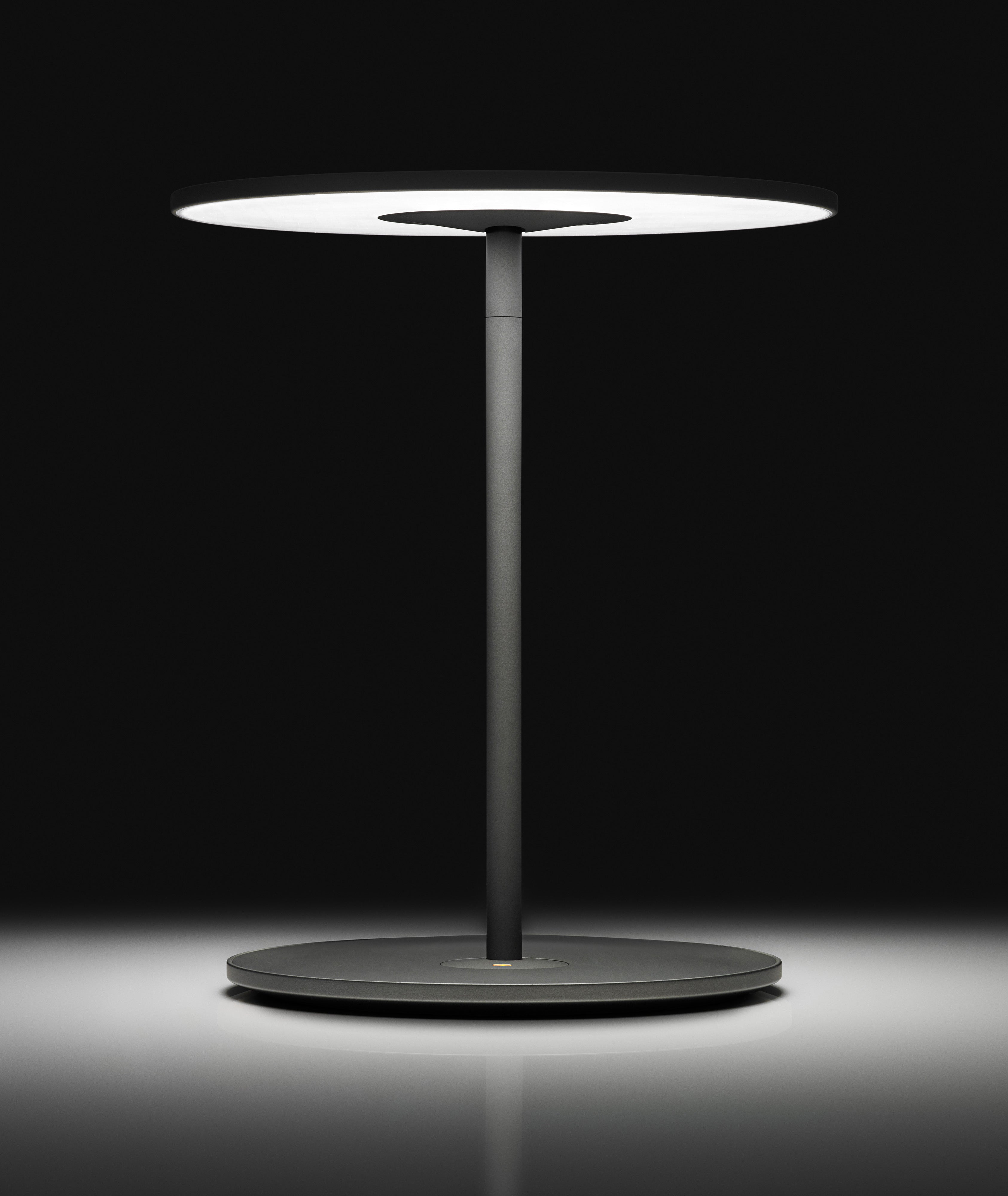 Circa Table Lamp - 2 Colors - BEAM