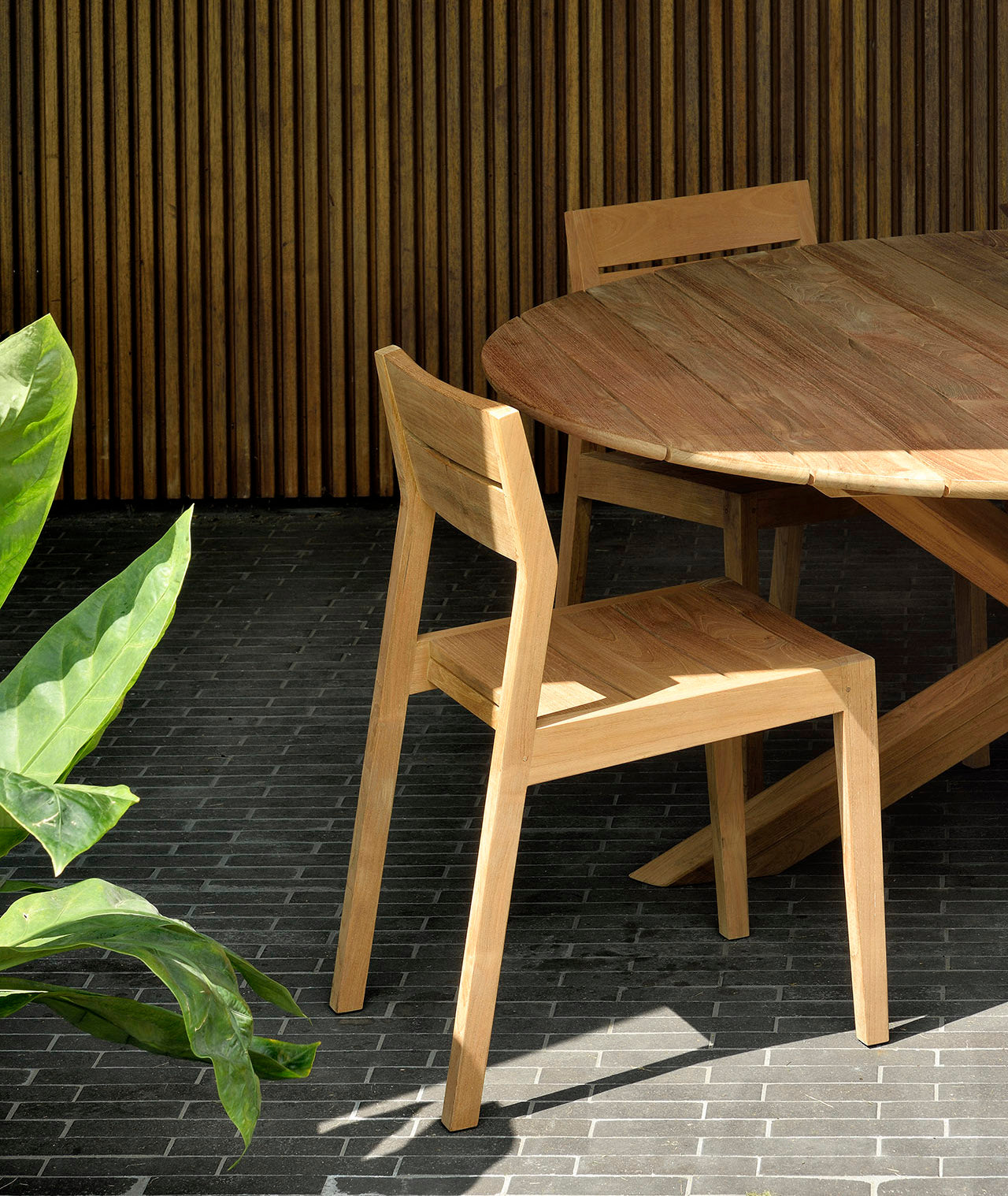 Ex 1 Outdoor Dining Chair