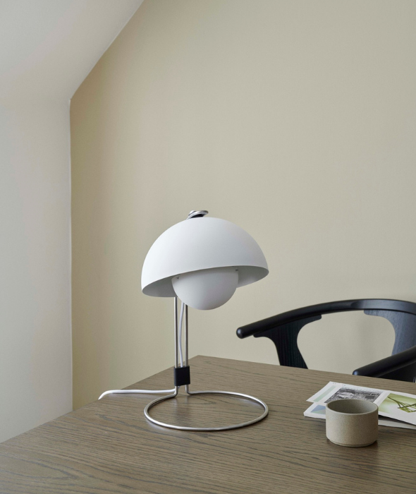 Flowerpot Arc Table Lamp VP4 - More Options