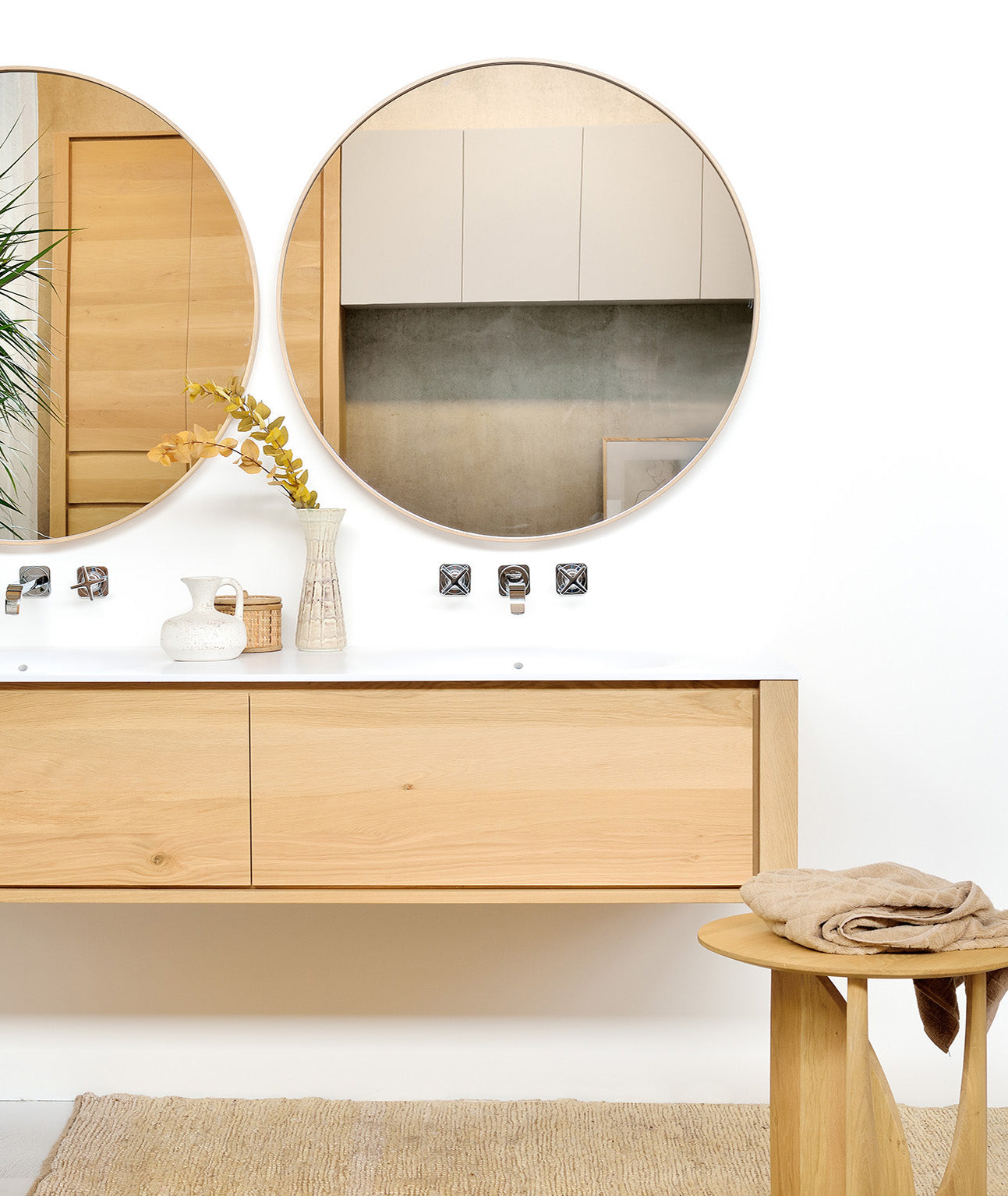 Geometric Side Table - 3 Colors Ethnicraft - BEAM // Design Store