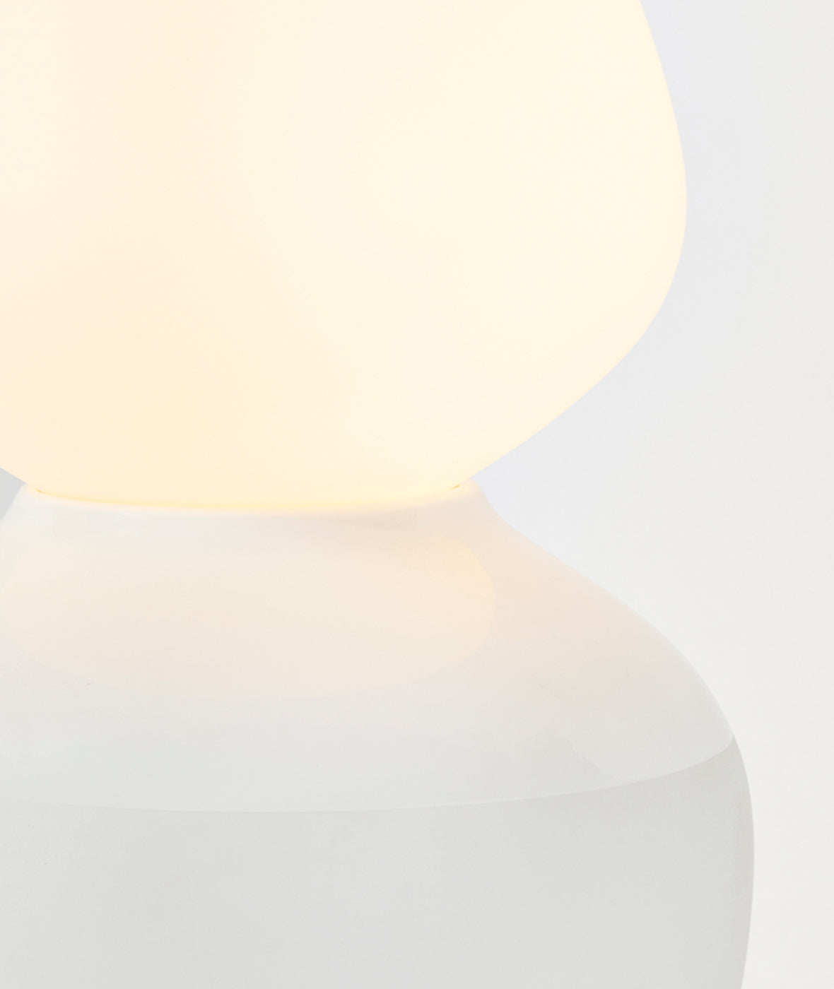 Reflection Enno Table Lamp