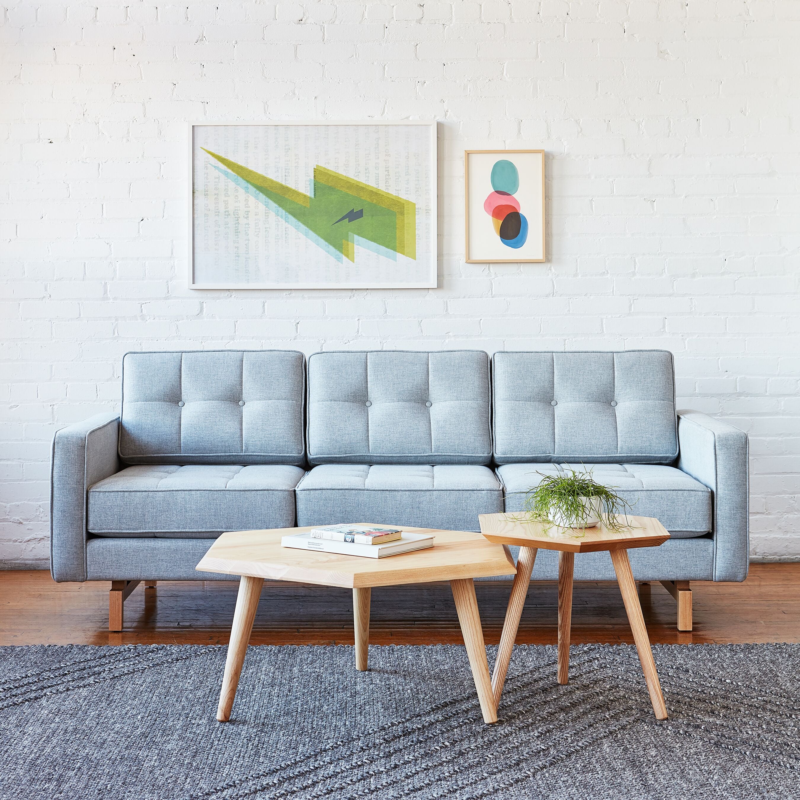 Jane 2 Sofa Gus* Modern - BEAM // Design Store
