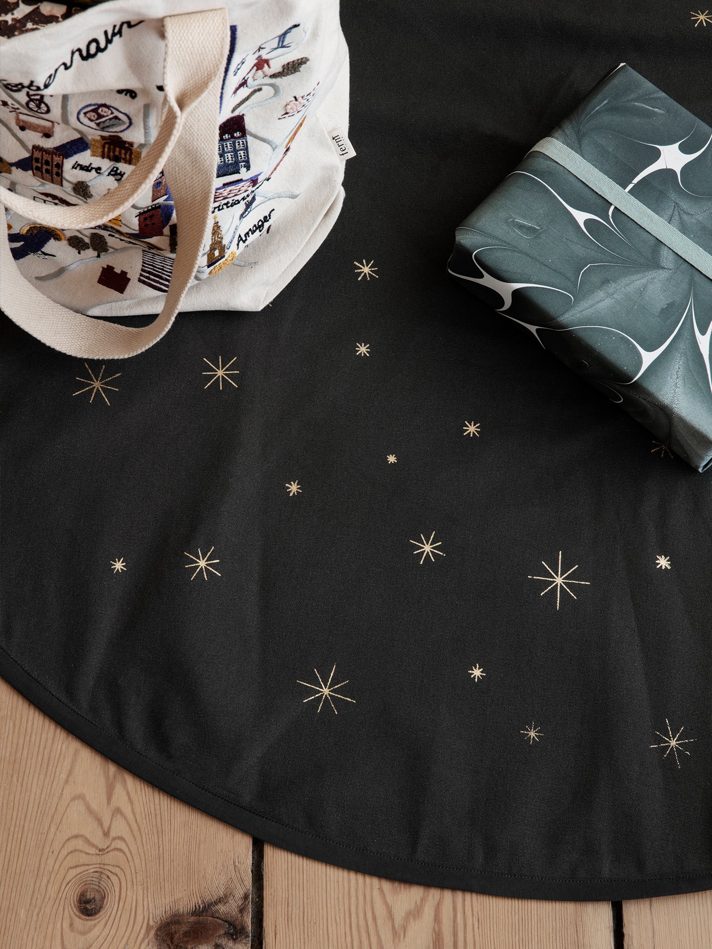 Star Christmas Tree Blanket - More Options