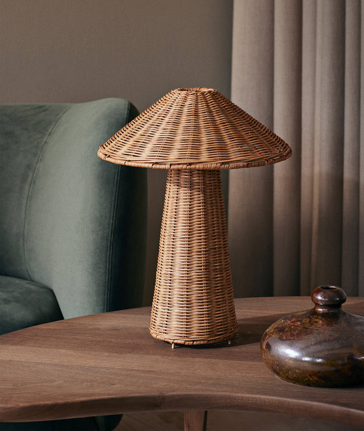 Dou Table Lamp