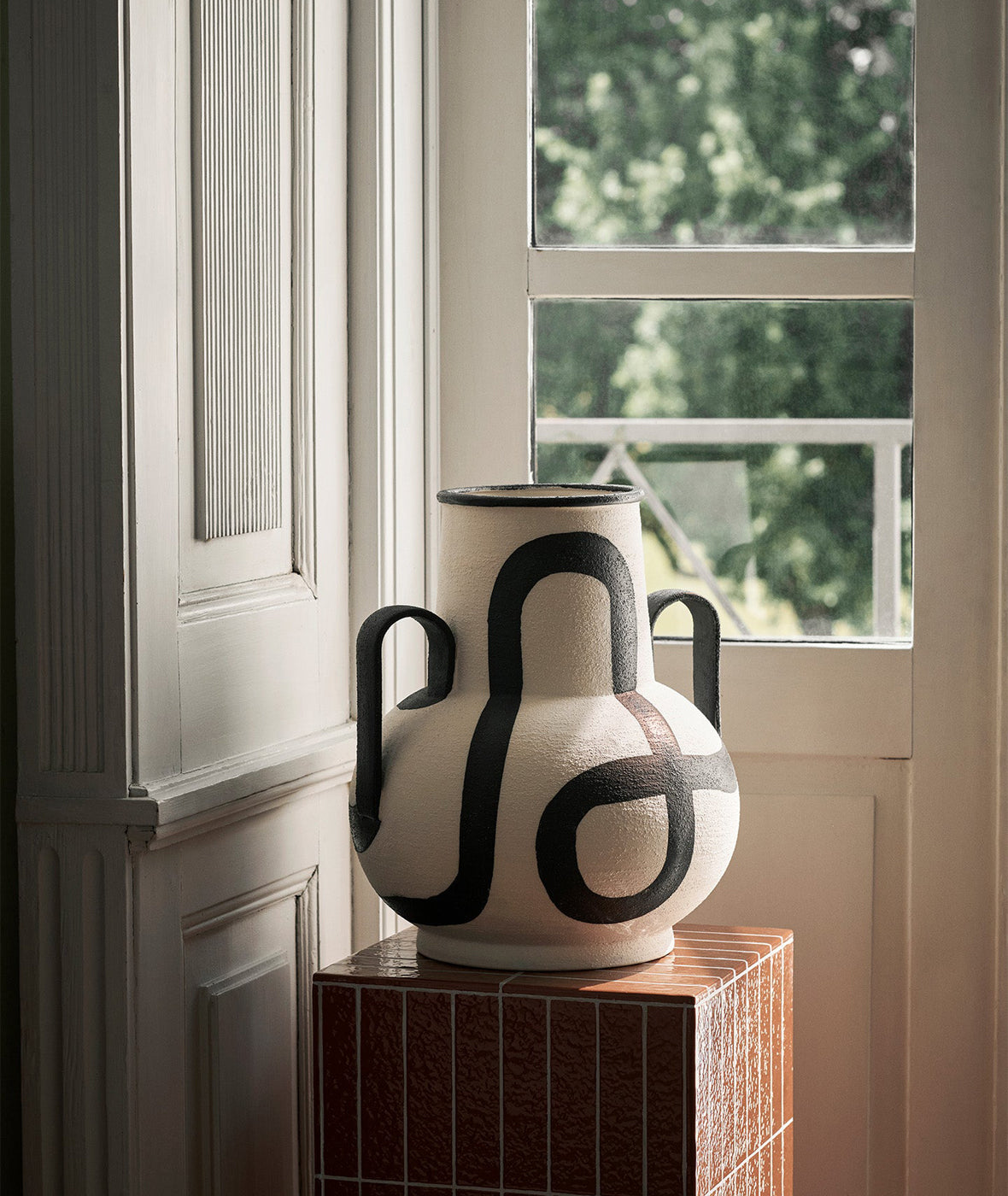 Trace Vase