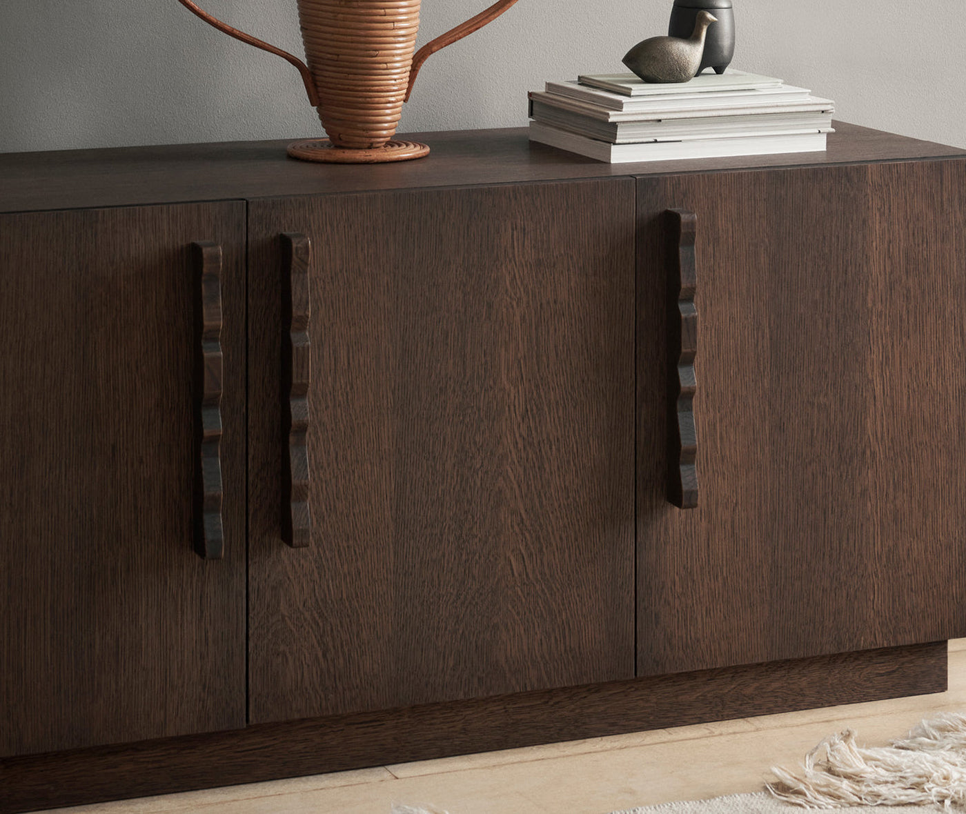 Unda Sideboard