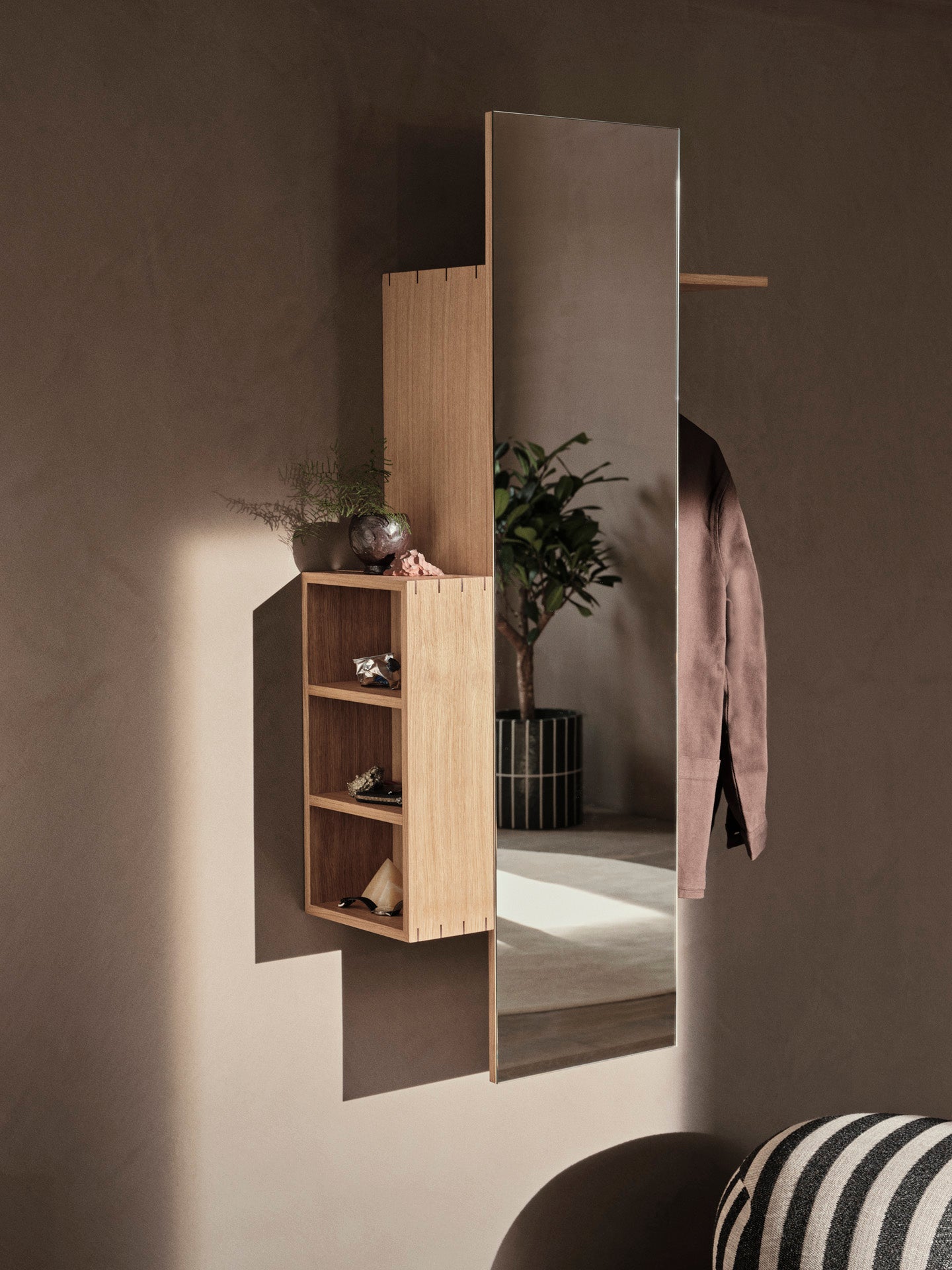 Bon Hallway Wall Cabinet