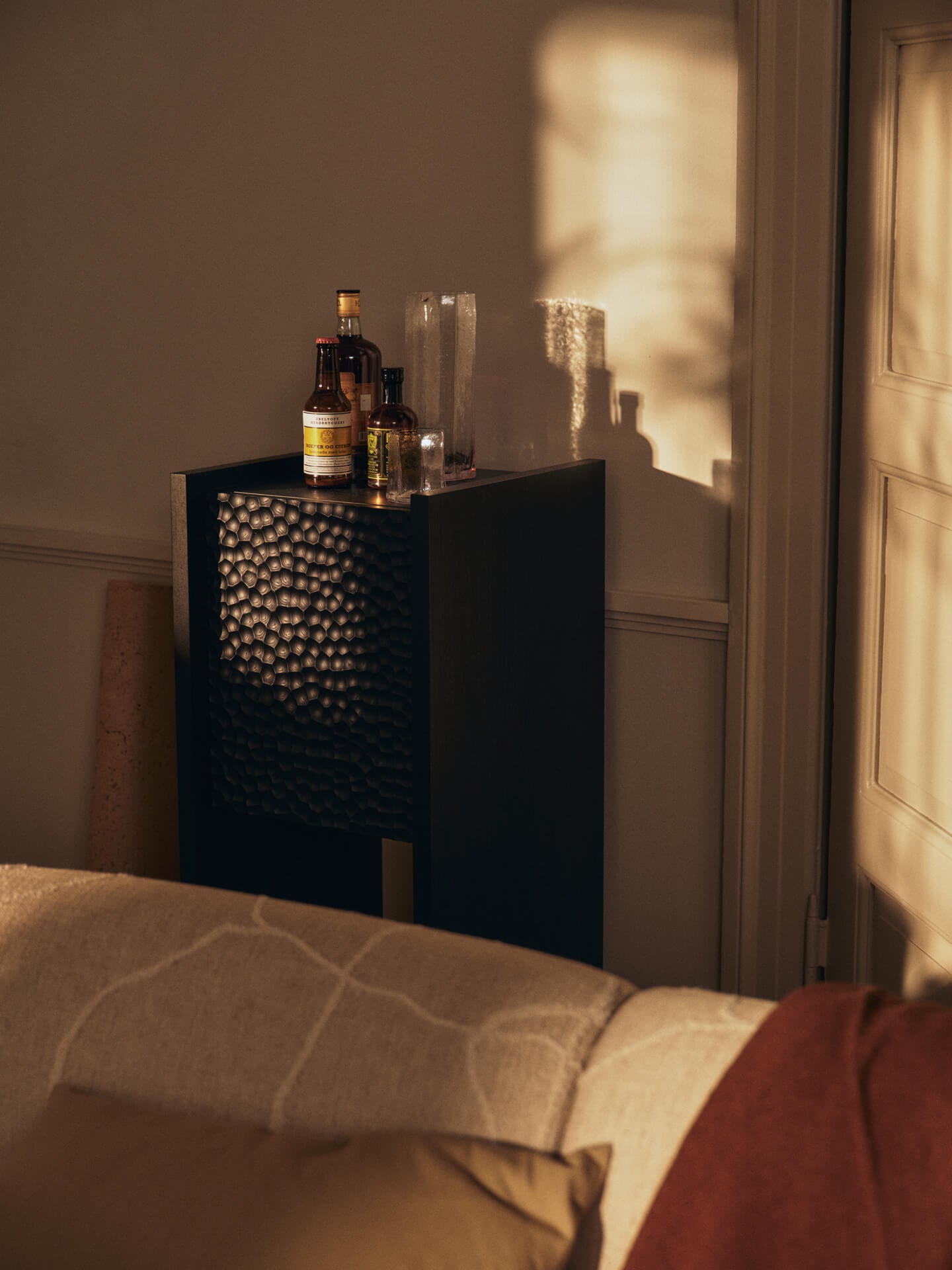 Scarni Pedestal Cabinet