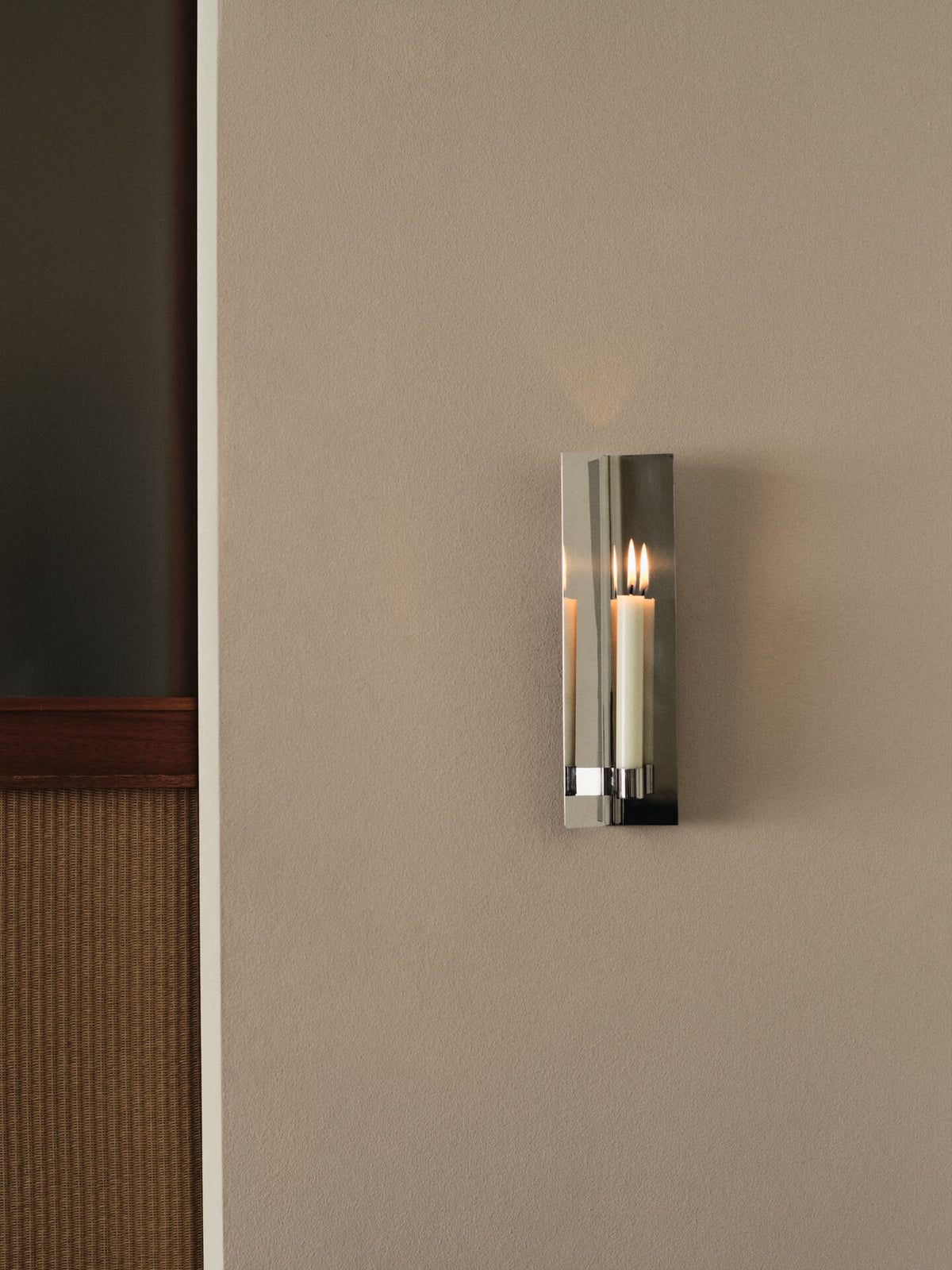 Eddy Wall Candle Holder