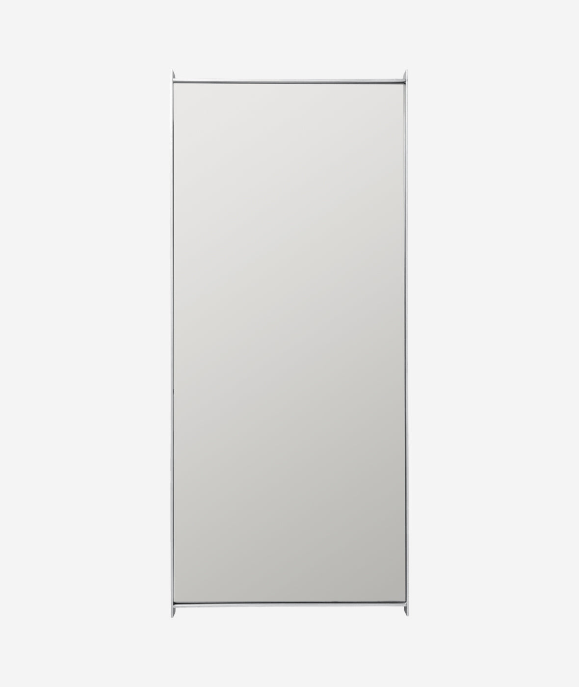 Lager Mirror