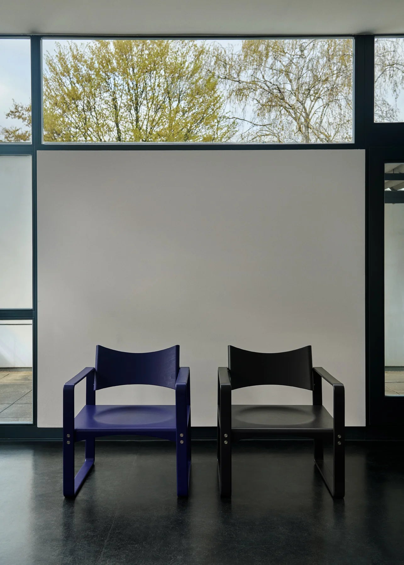 Series 270 F Armchair