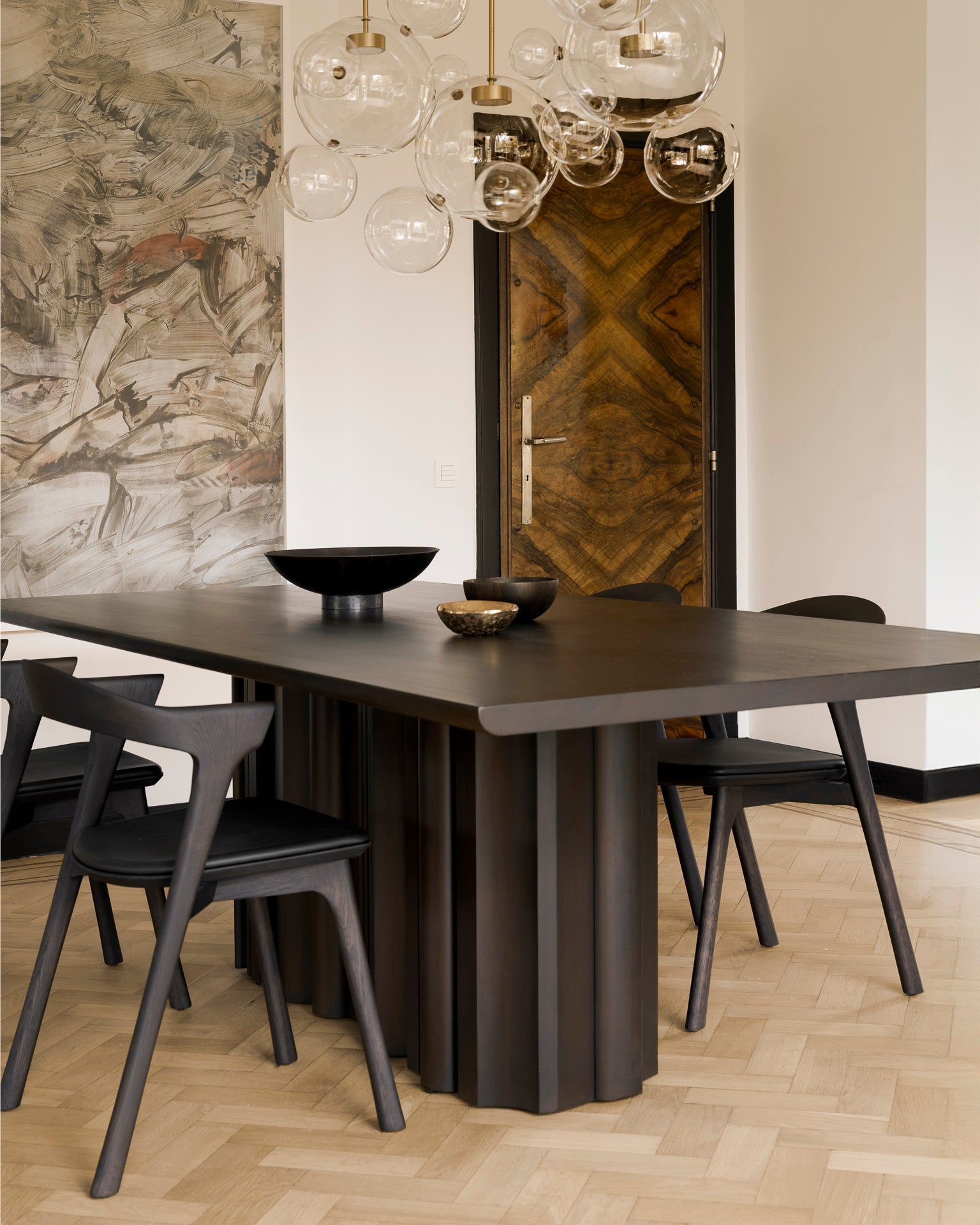 Sequence Dining Table