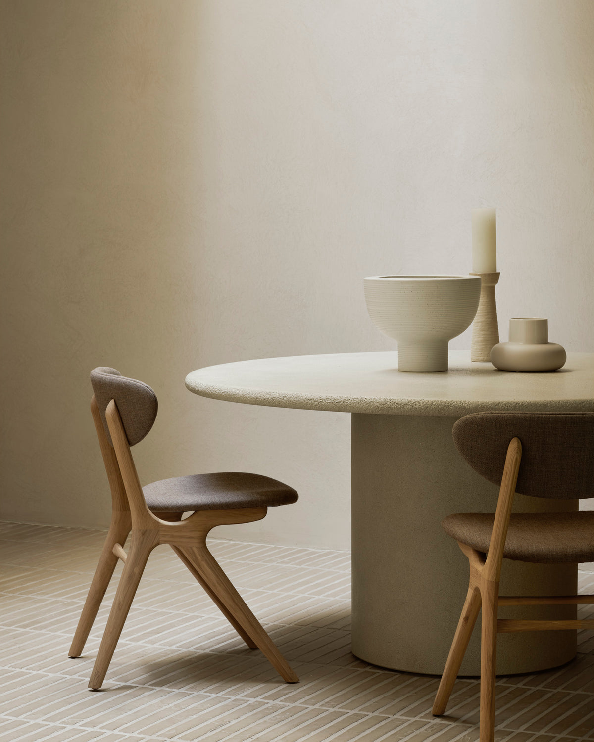 Eye Dining Chair