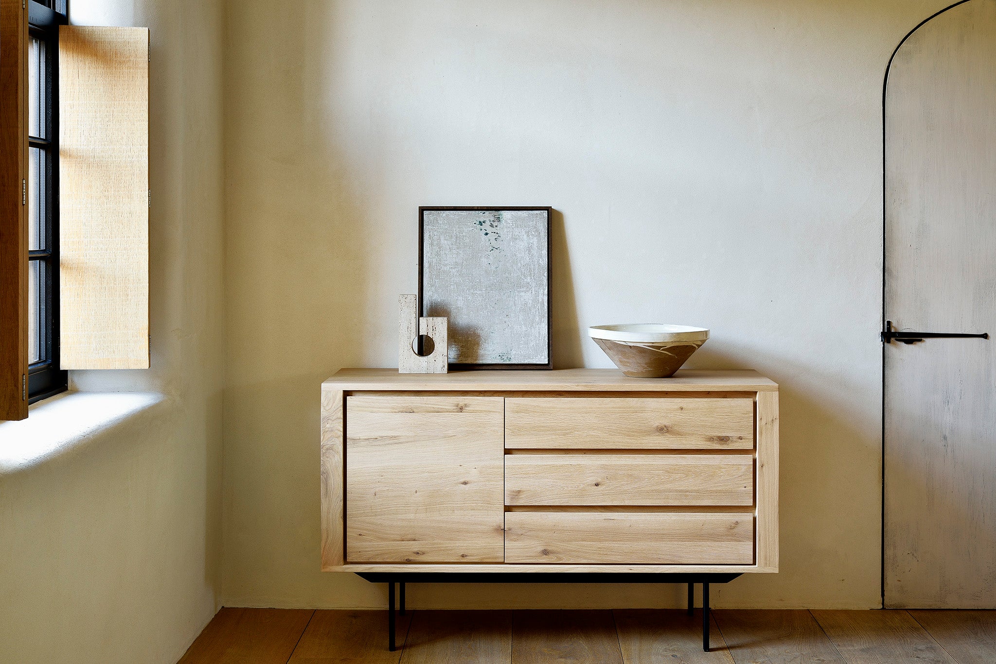 Shadow Sideboard - 1 Door