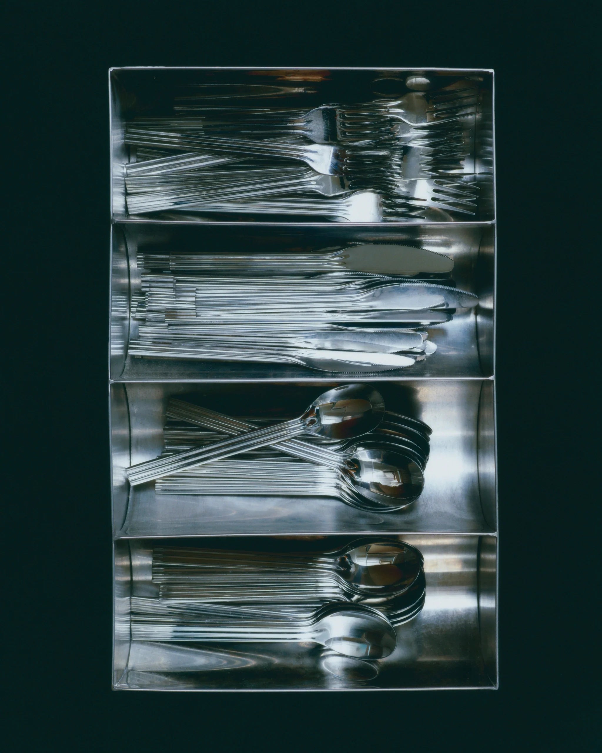 Canteen Polished - 16 pcs Set of 4