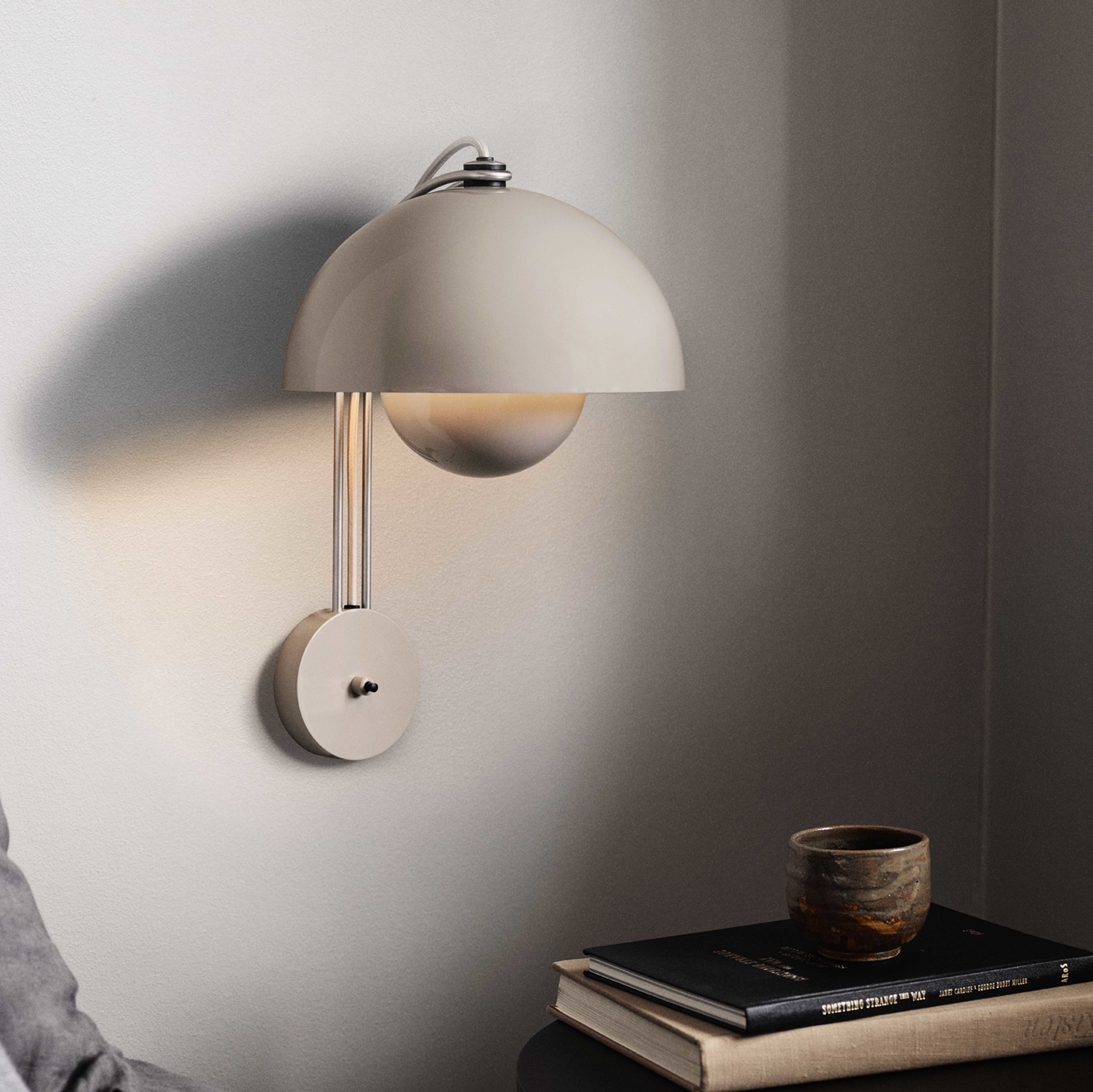 Flowerpot Wall Lamp VP8 - More Options
