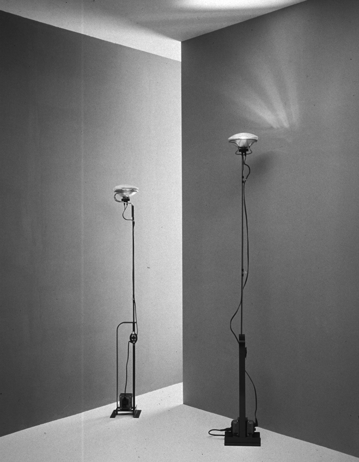 Toio LED Floor Lamp - More Options