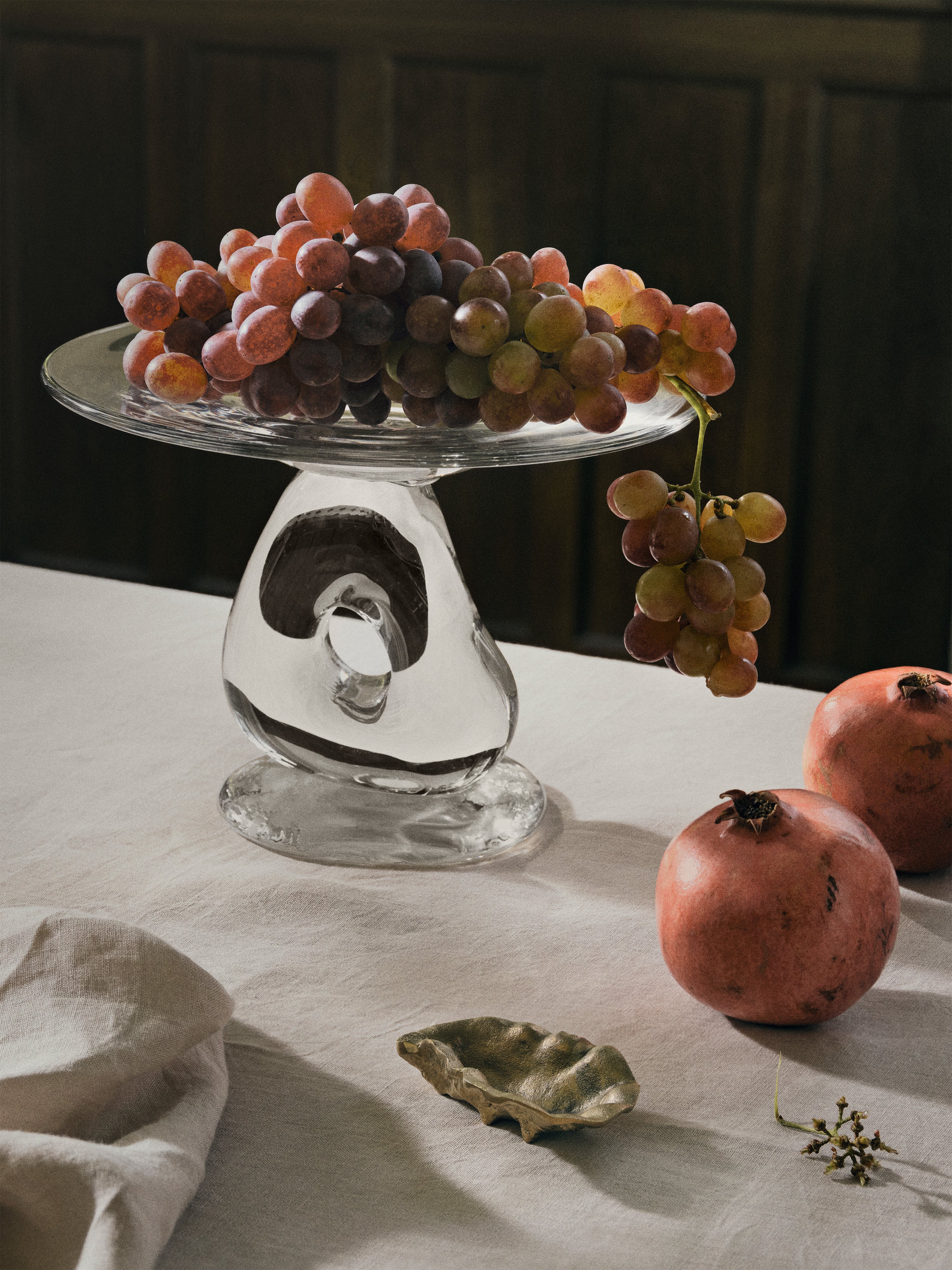 Damo Glass Centerpiece