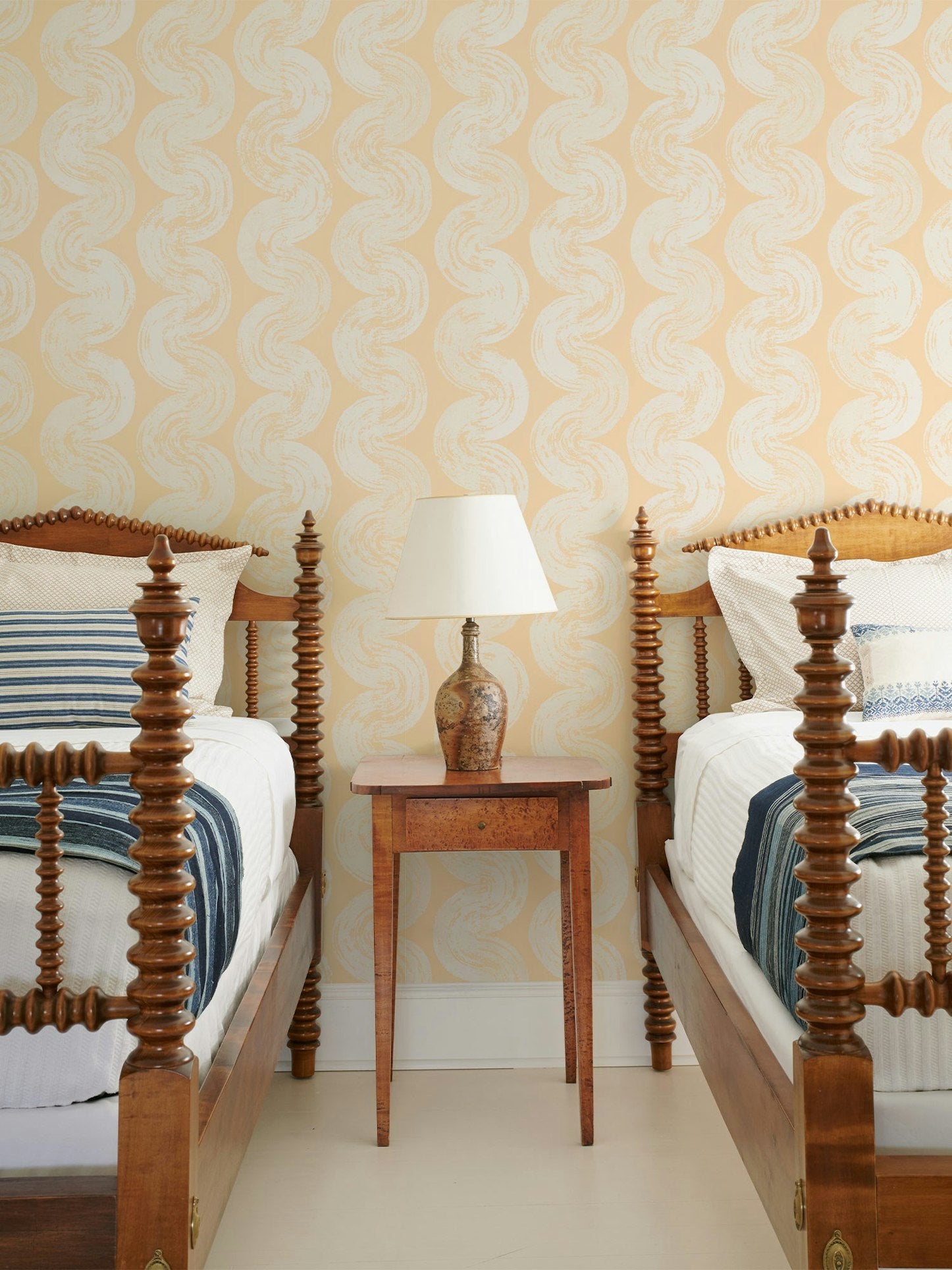 1975 Wall Covering - More Options