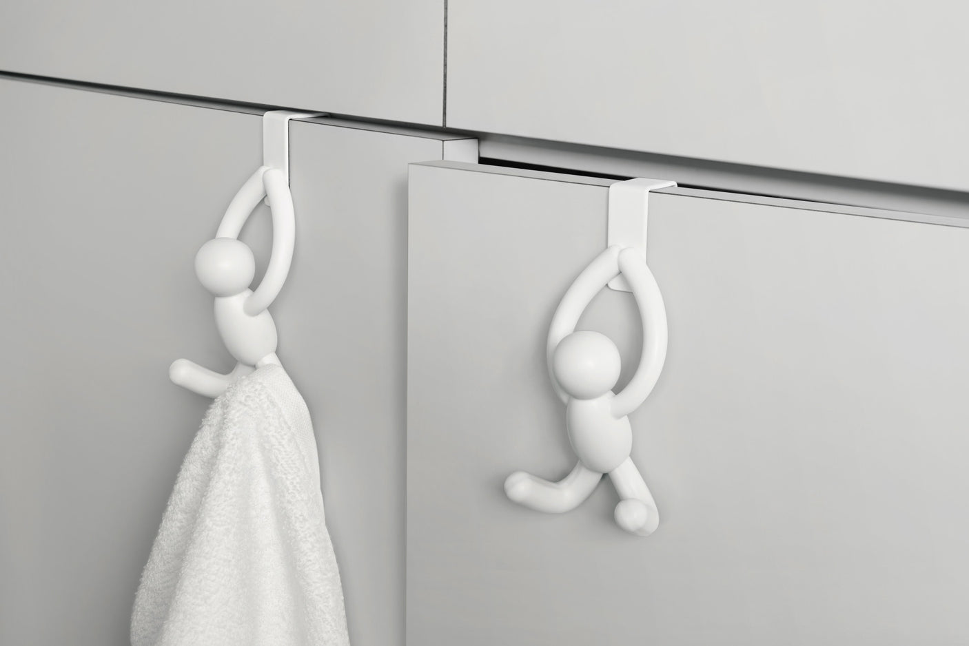 Buddy Over The Cabinet Hooks Set/2