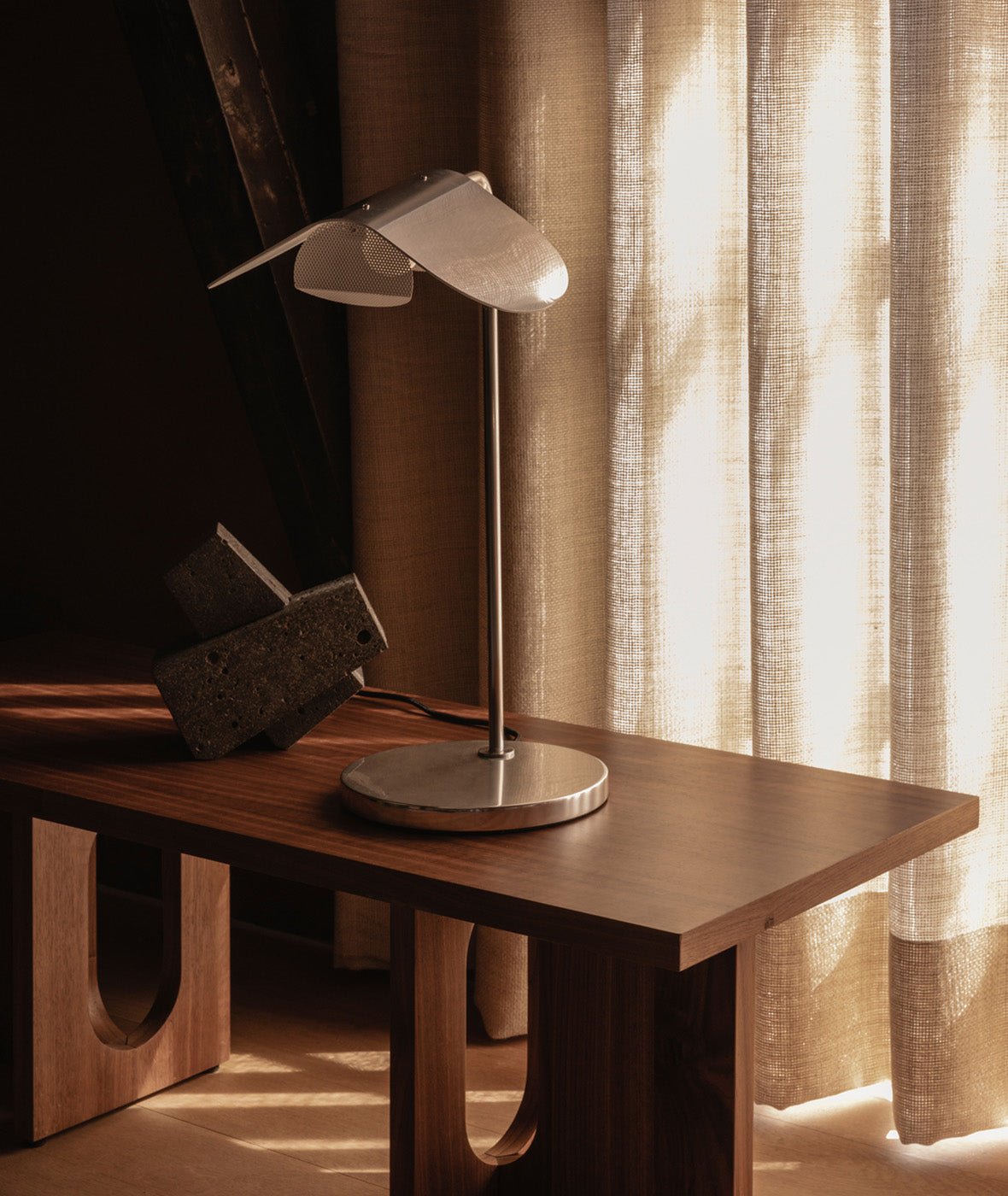 Wing Table Lamp