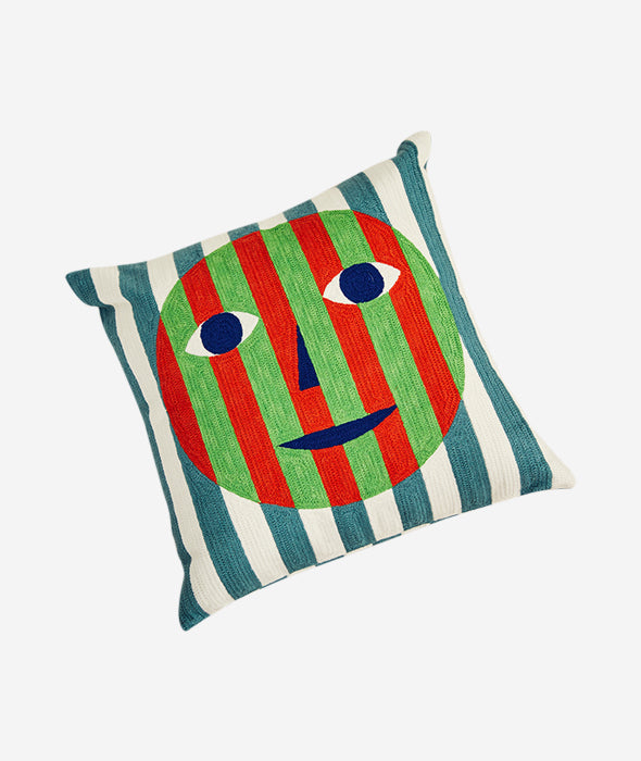 Face Embroidered Pillow Dusen Dusen - BEAM // Design Store