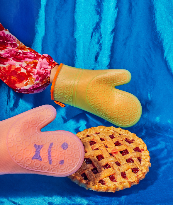 Mismatch Oven Mitt Set/2