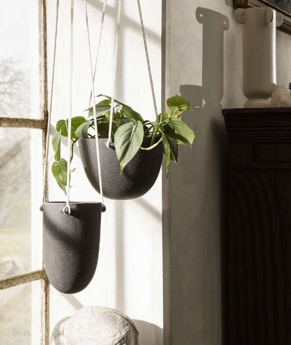 Speckle Hanging Plant Pot