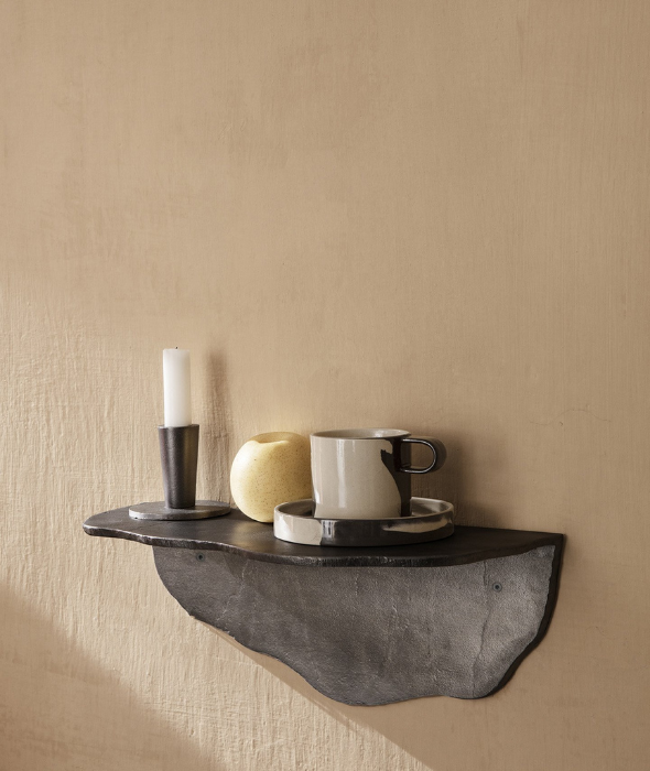 Fracture Shelf