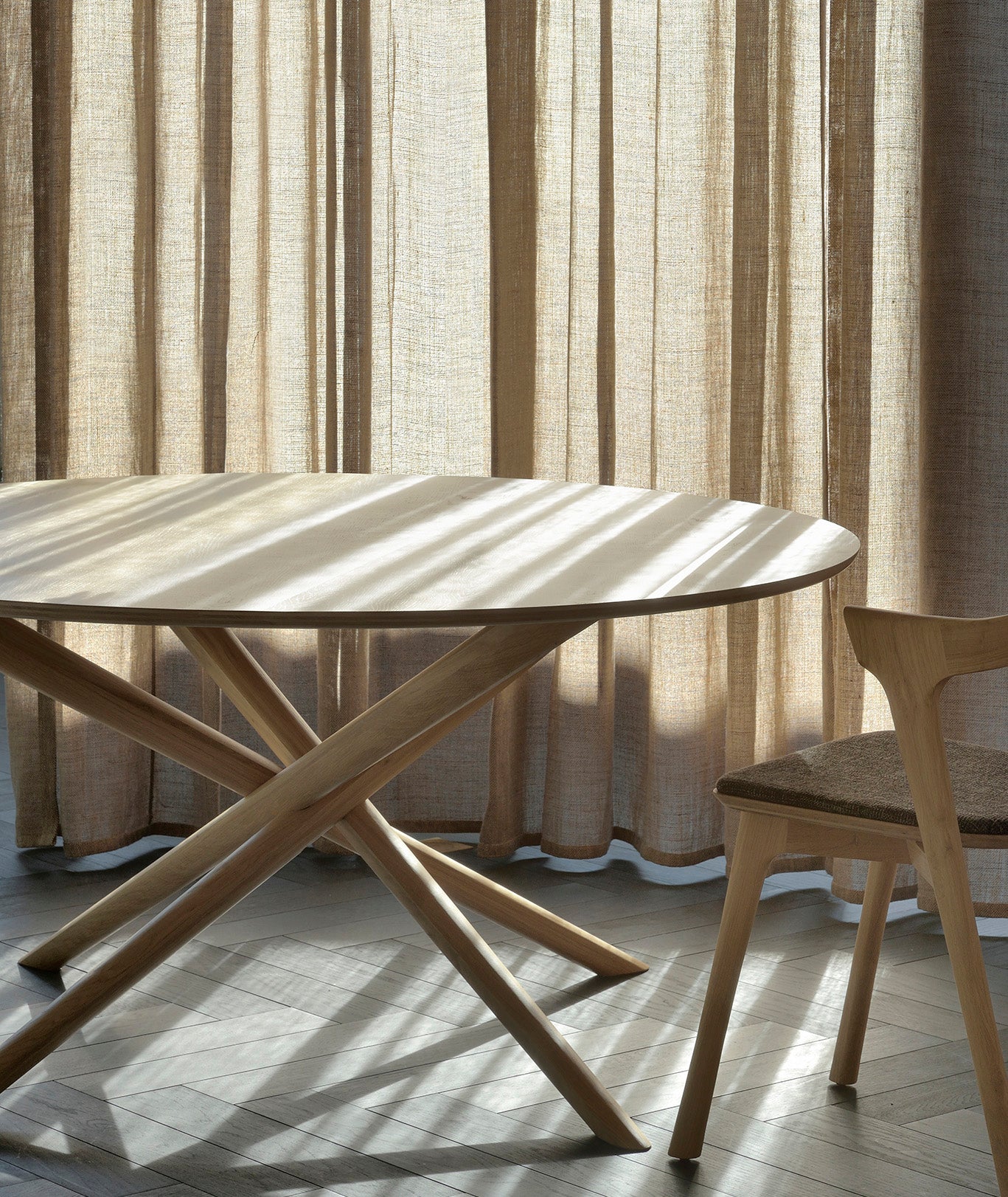 Mikado Round Dining Table Ethnicraft - BEAM // Design Store