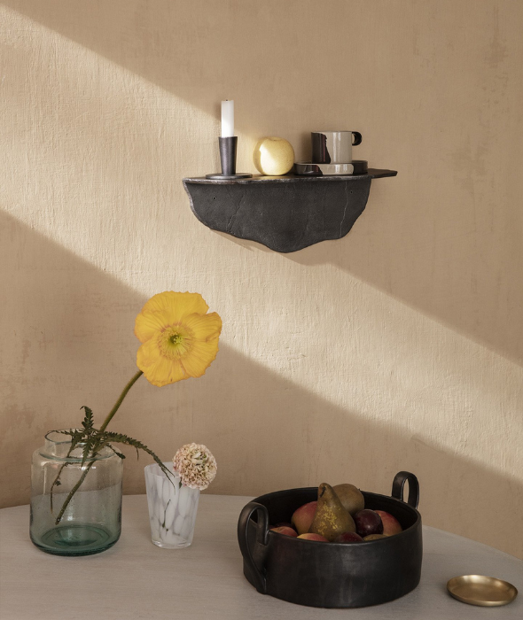 Fracture Shelf