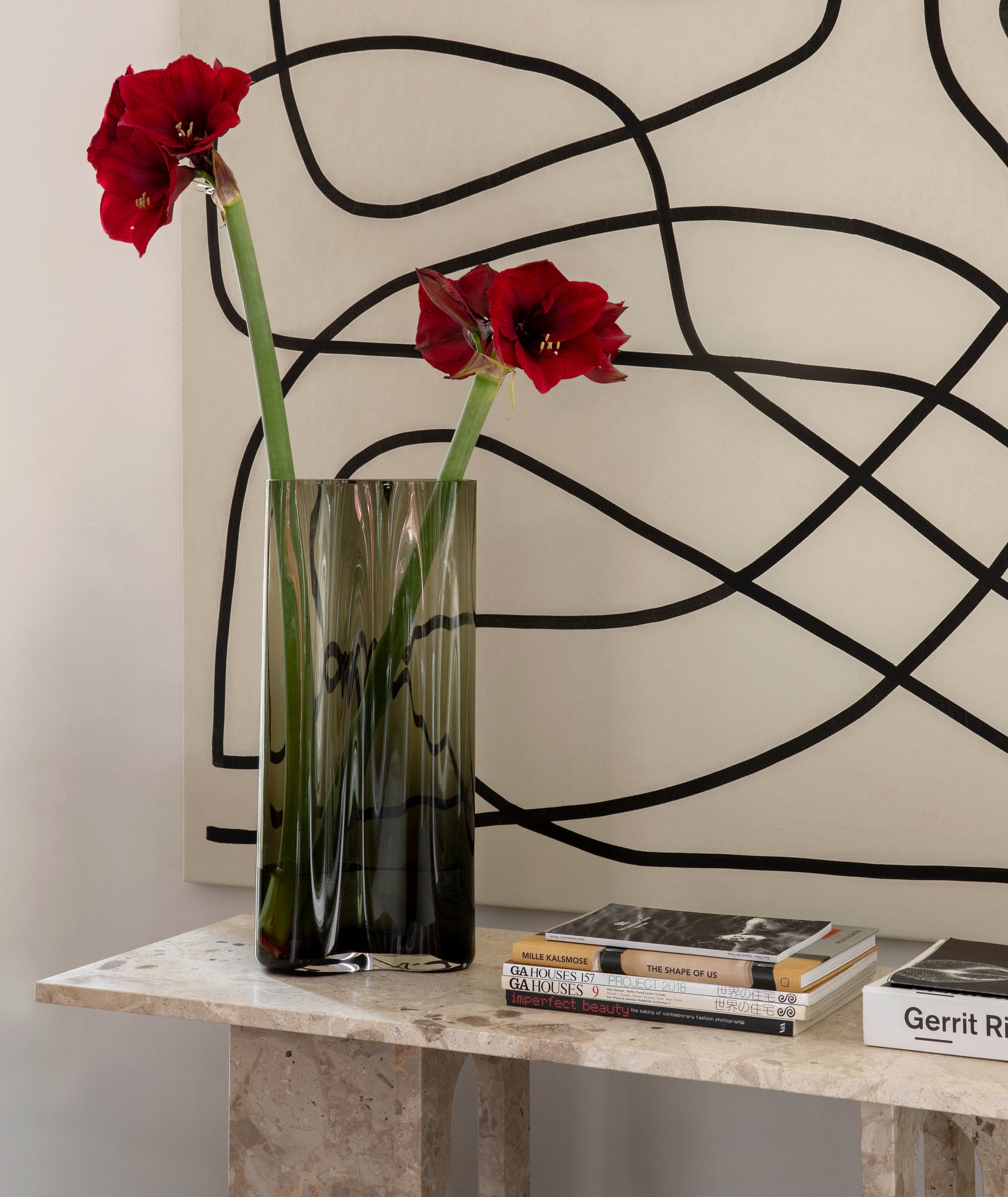 Aer Vase - 2 Sizes Menu - BEAM // Design Store