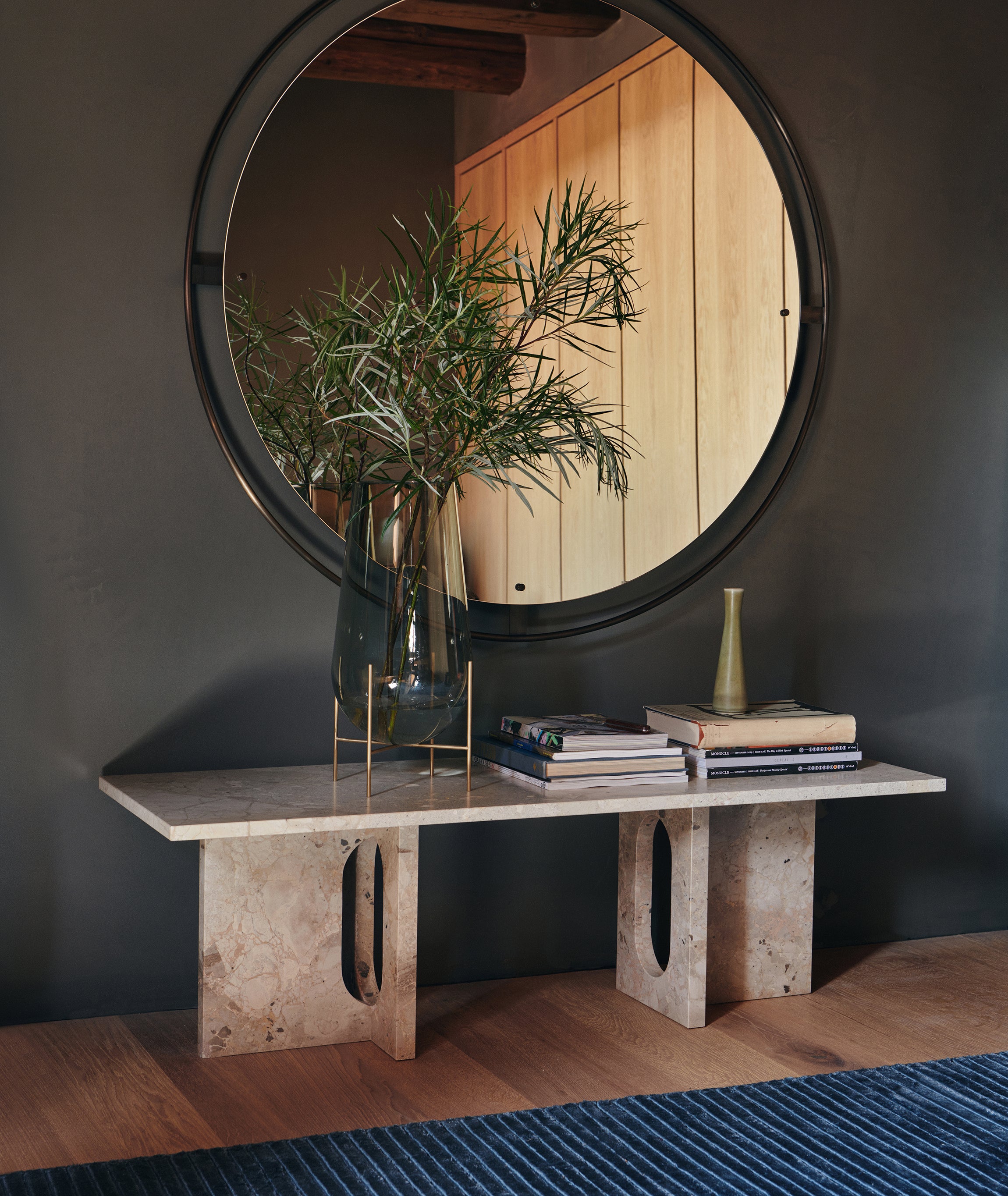 Echasse Vase - More Options