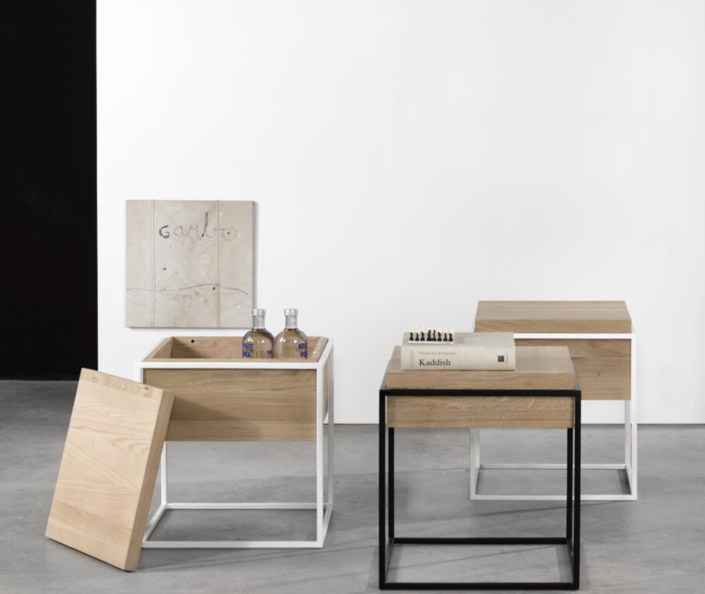 Monolit Side Table