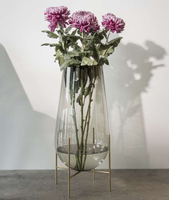 Echasse Vase - 2 Colors Menu - BEAM // Design Store