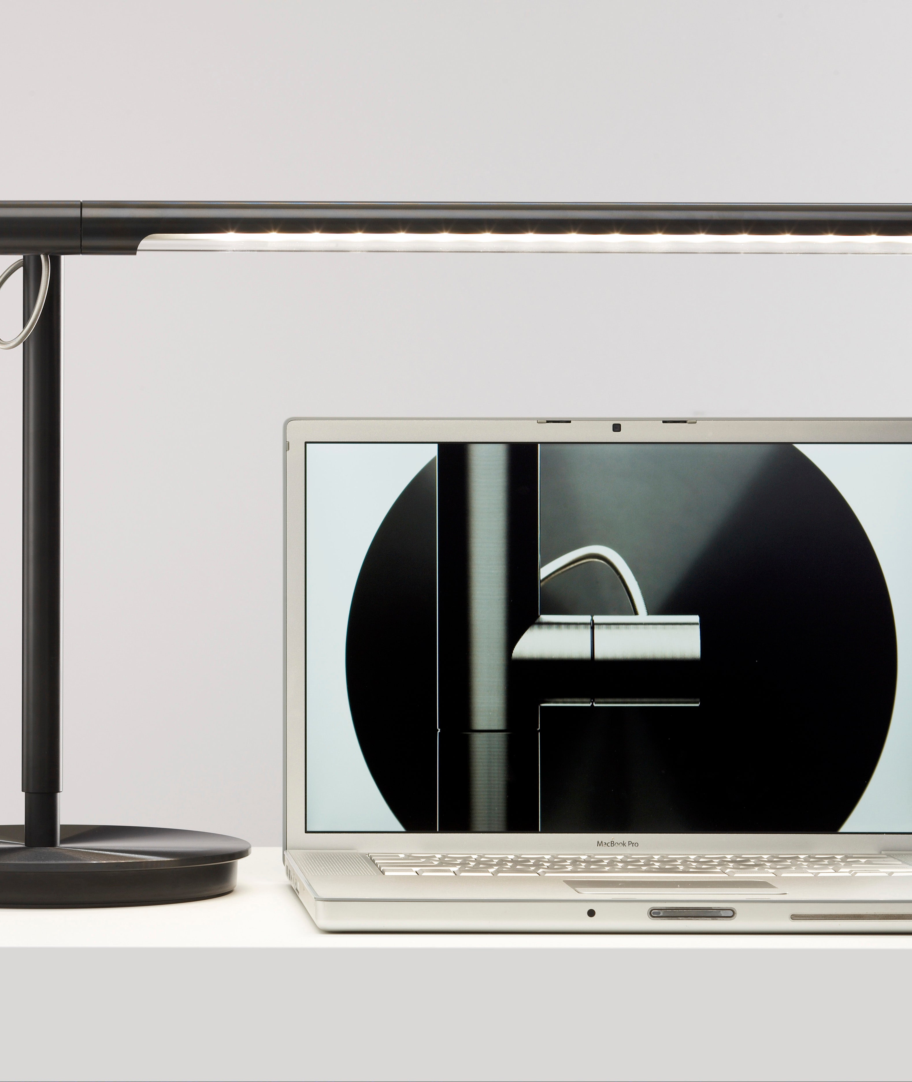 Brazo Table Lamp - 4 Colors - BEAM