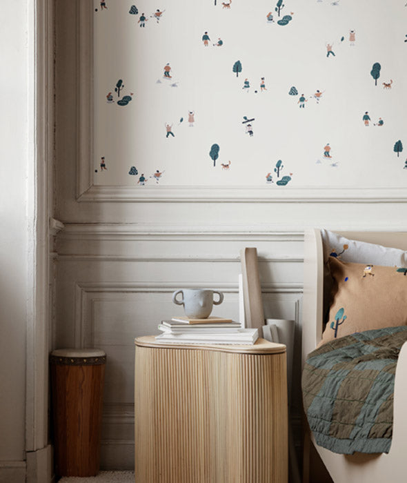 Isola Storage Table